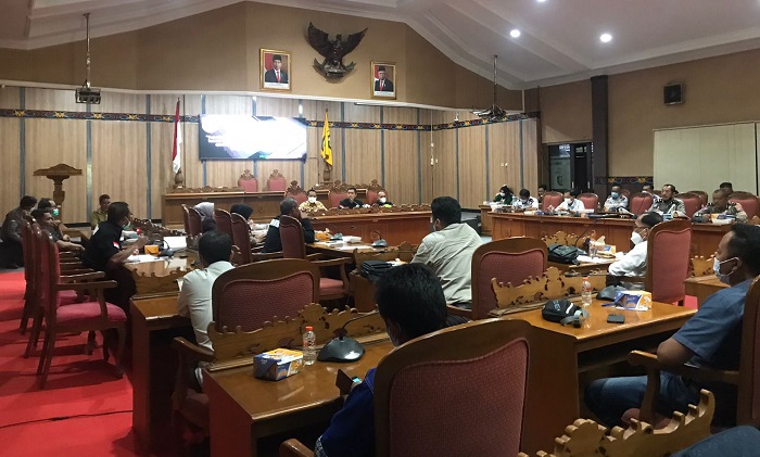 Legislator ini Minta Truk Selalu Diawasi Agar Tidak Masuk Dalam Kota