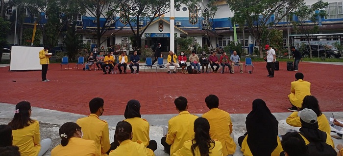 Bakal Calon Rektor Adu Gagasan di Depan Mahasiswa UPR