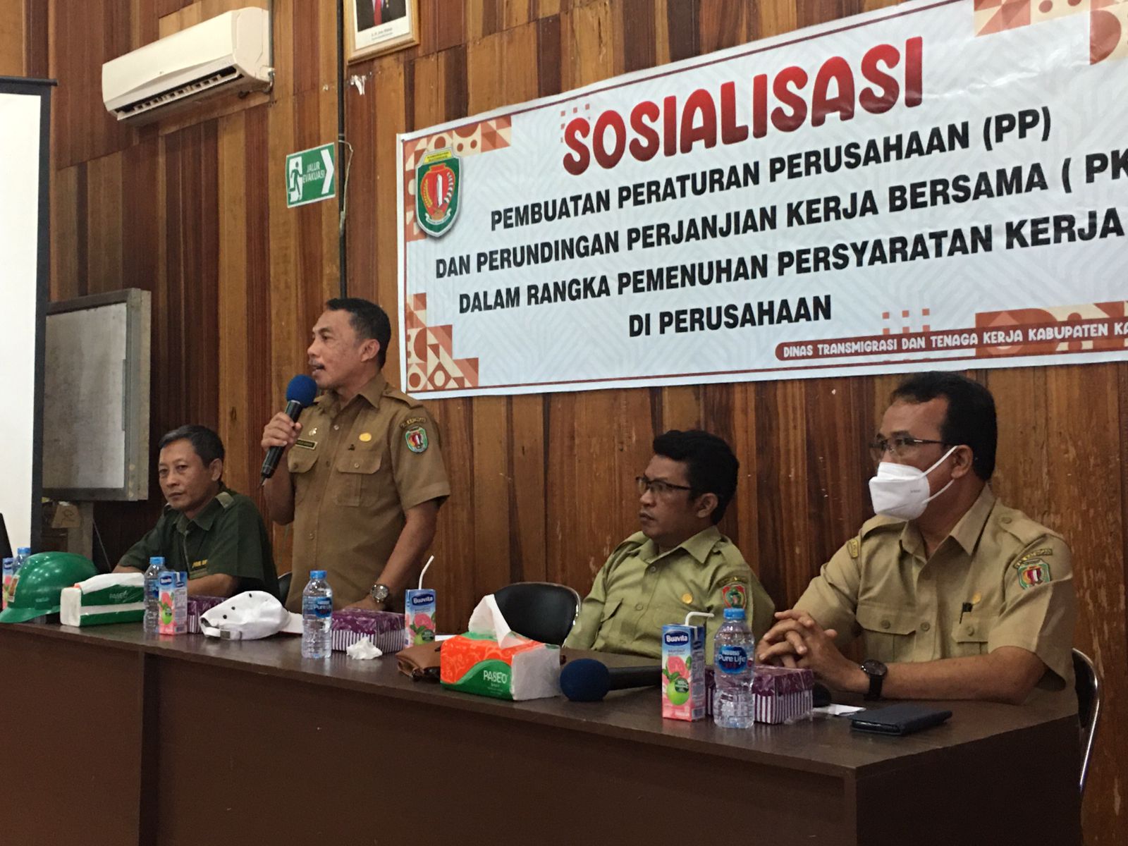 Sekda Katingan Dukung Distransnaker Temui Perusahan Bahas Hak-Hak Karyawan