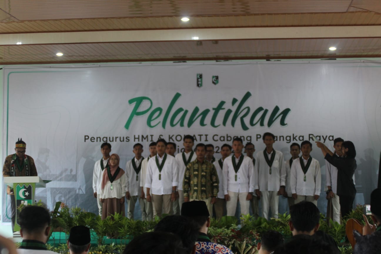 Resmi Dilantik! Ini Susunan Pengurus HMI Cabang Palangka Raya Periode 2022-2023