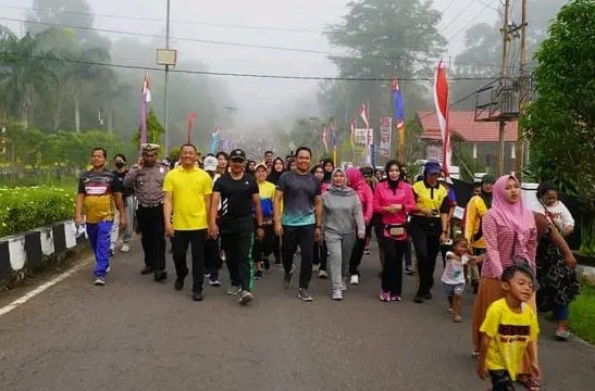 Hadiri Jalan Sehat, Bupati: Ajang Siraturahmi di Bumi Bahaum Bakuba