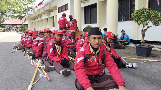 Belasan Kontingen Pramuka dari Kobar Diberangkatkan ke Jambore Nasional