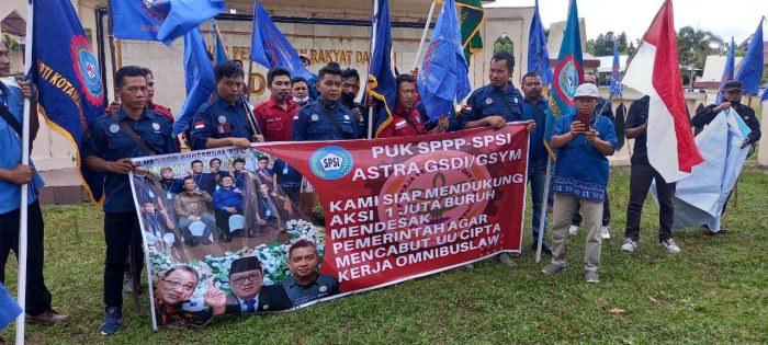 Puluhan Buruh di Kobar Gelar Unjuk Rasa, Desak Pemerintah Cabut UU Cipta Kerja