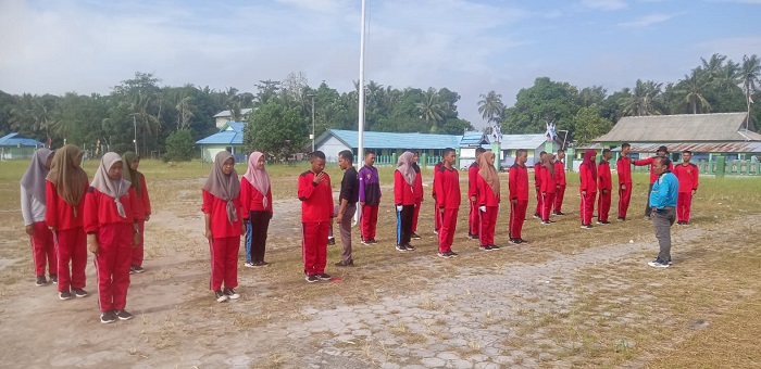 Paskibra Pantai Lunci Bersiap Jelang Hari Kemerdekaan