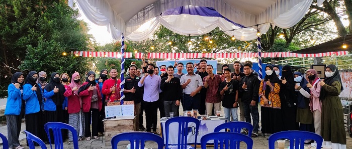 Gelar Ngopi ‘Pemuda dan Entrepreneurship’, IPK Hadirkan Ketua Kadin dan KNPI Kapuas