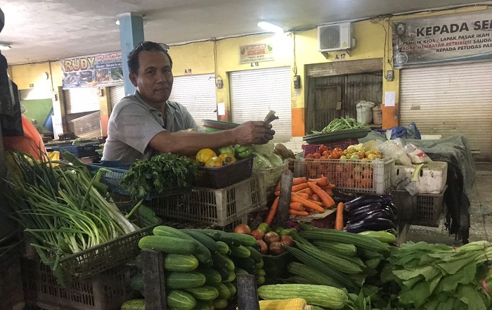 Harga Ayam Potong Kian Melejit, Harga Bawang Relatif Stabil