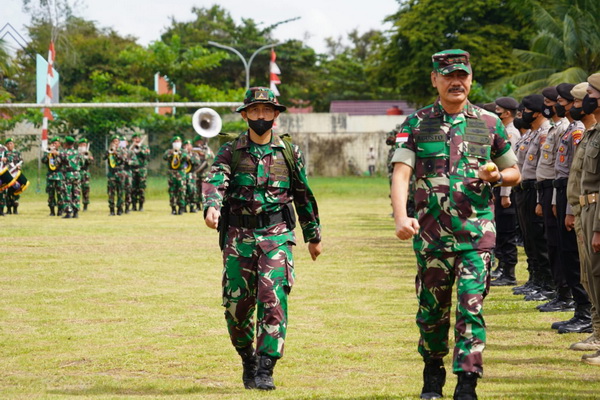 Tutup TMMD ke-114, Pangdam XII Tanjungpura: TNI Harus Manunggal Bersama Rakyat 