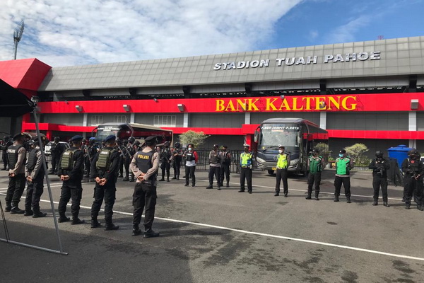 Ratusan Personel Gabungan TNI-POLRI dan Satpol PP, Siap Amankan UCI MTB di Kalteng 