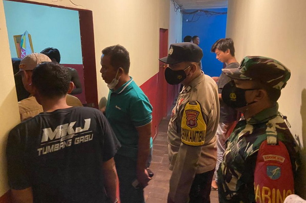 Tak Bawa Identitas, Sepasang Muda Mudi Terjaring di Kamar Hotel