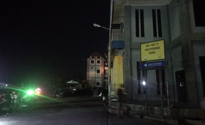 Kawasan Pasar PPM Gelap Gulita, Sejumlah Tempat Usaha Tak Dapat Beroperasi