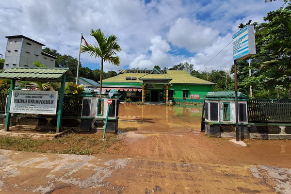 Banjir di Puskesmas Tumbang Penyahuan Mulai Surut