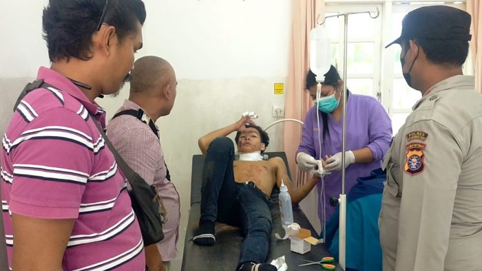 Karena Cemburu, Karnet Bus Sekolah Hampir Tewas Setelah Digorok Saat Menyetir