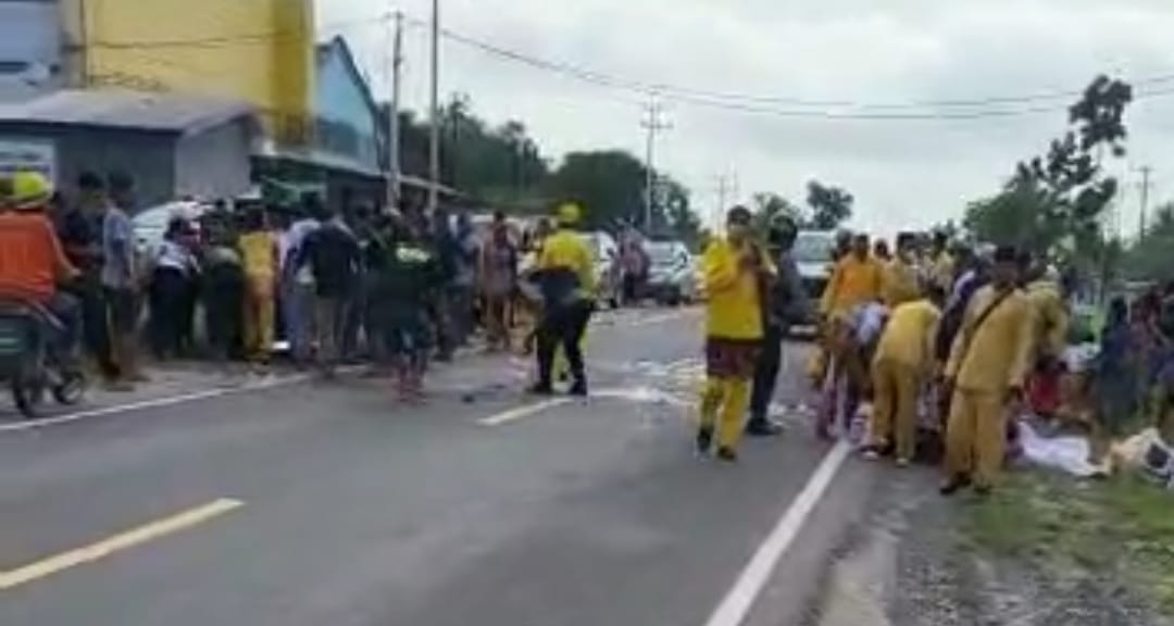 Mobil Rombongan Pawai Nasi Adab di Sungai Rangit Alami Kecelakaan, Sembilan Orang Luka-luka