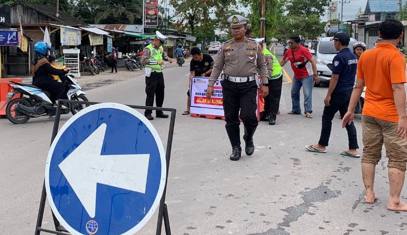Banjir di Pangkalan Bun Semakin Dalam, Jalan A Yani Dialihkan