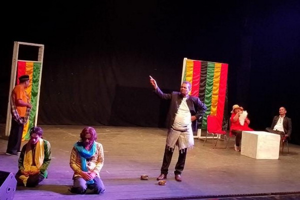Teater Kosong Banda Aceh Tampil Memukau di Gedung Teater Mursal Esten