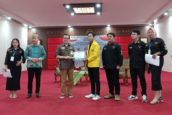 Bahas Pembangunan Sebagai Wujud Keadilan Sosial, BEM UPR Gelar Seminar Nasional