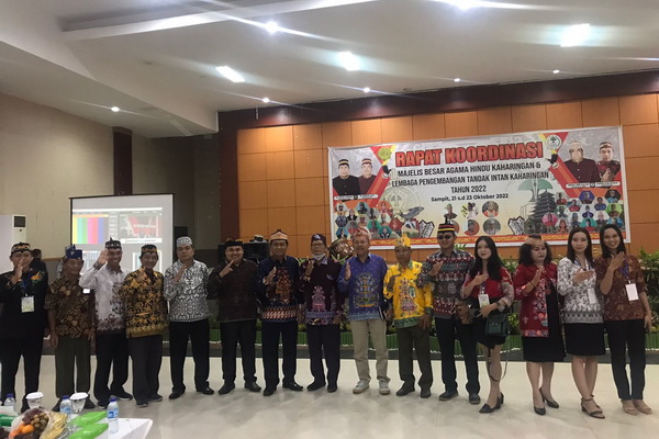 Rakor Majelis Besar Agama Hindu Kaharingan dan LPT-IK digelar di Sampit