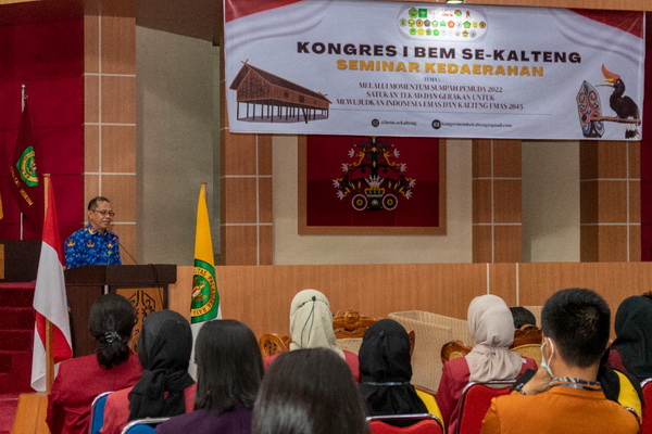Buka Kongres BEM se-Kalteng, Rektor UPR: Pemuda Harus Buat Terobosan untuk Kemajuan Bangsa