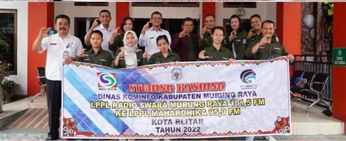 Diskominfo Kaji Banding Pengelolaan Radio ke Kota Blitar