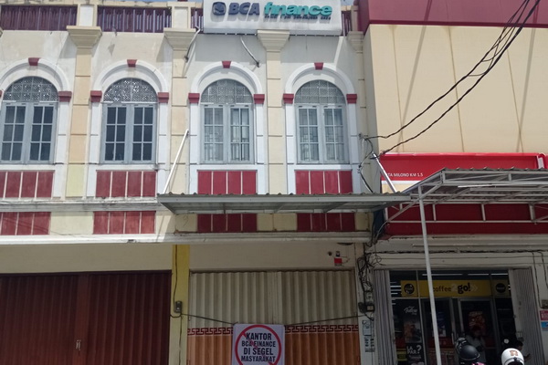 Begini Kronologis Hingga Fordayak Segel Kantor BCA Finance Palangka Raya
