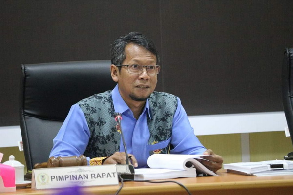 Warga Harap Sambungan Aspal di Jalan Asam Baru