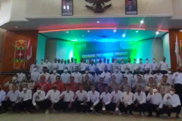 Bupati Apresiasi PT SIS Rekrut Puluhan Warga Jadi Karyawan