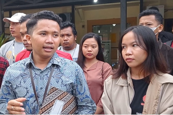Buntut Kericuhan Demo di Kantor Gubernur Kalteng, Mahasiswa dan Satpol PP Saling Lapor