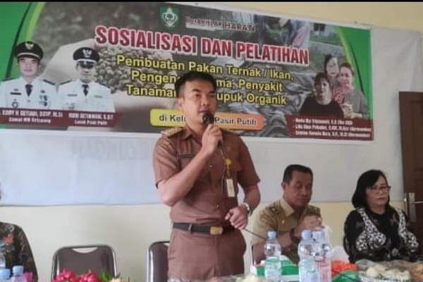 Datangkan Ahli, Kelurahan Pasir Putih sosialisasi pembuatan pekan ternak