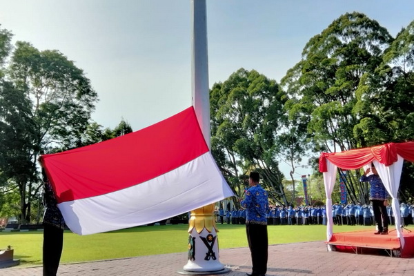 Pemkab Kobar Gelar Apel HUT Korpri