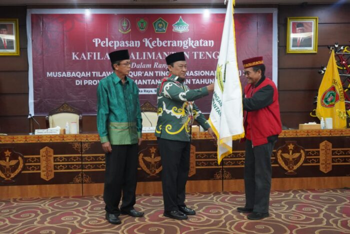 Edy Pratowo Lepas Keberangkatan Kafilah Kalteng untuk Ikuti MTQ Nasional di Kalsel