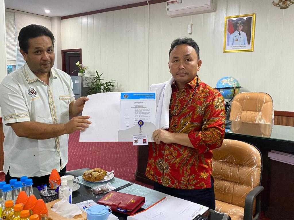 Gubernur Sugianto Sabran Ditetapkan Sebagai Anggota Kehormatan PWI