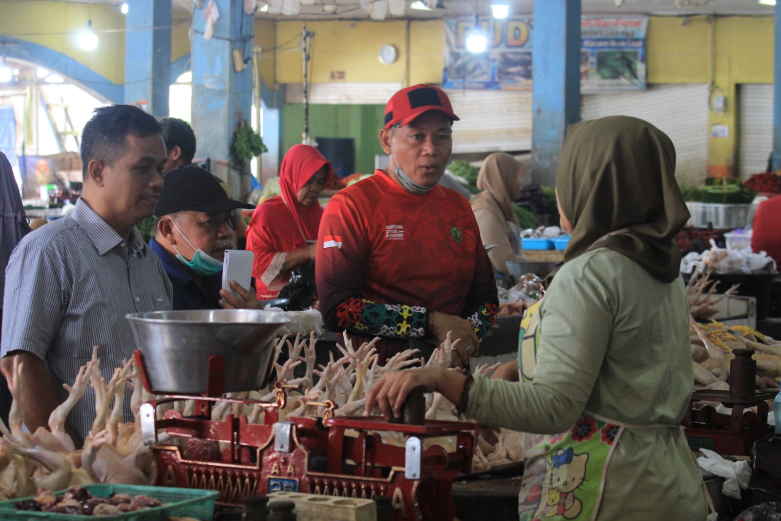 Tim Satgas Pangan Bersama TPID Provinsi Kalteng Sidak Pasar di Sampit