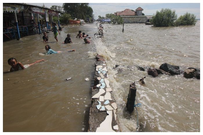BMKG Minta Waspadai Potensi Banjir Rob di Pesisir Kobar