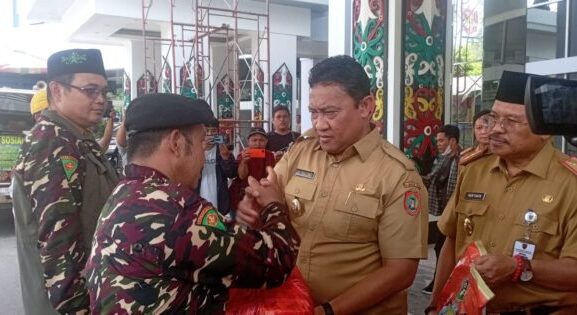 Pemprov Kalteng Distribusikan Bantuan Sosial untuk Tiga Kabupaten di DAS Barito