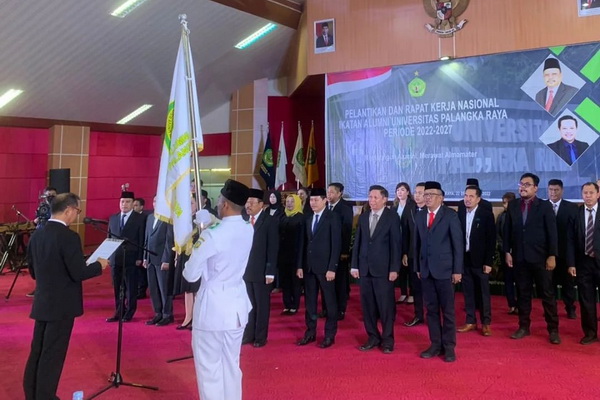 Rektor Lantik Iluni UPR Periode 2022-2027