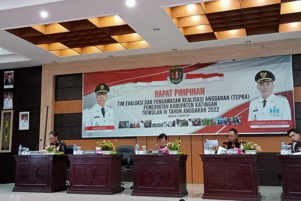 Bupati Minta OPD Mengevaluasi Capaian Realisasi Anggaran 2022