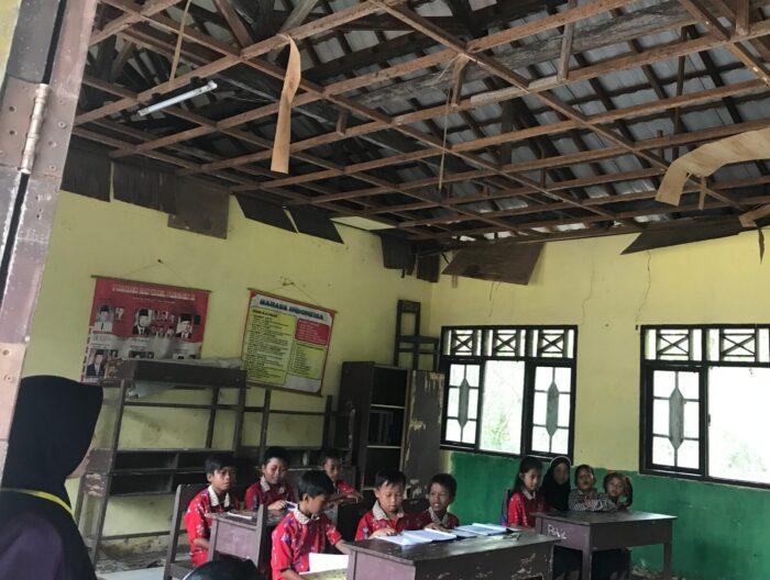 Miris! Tak Dapat Perhatian Dinas dan Perusahaan, Kondisi SDN 2 Ramban Sangat Memprihatinkan