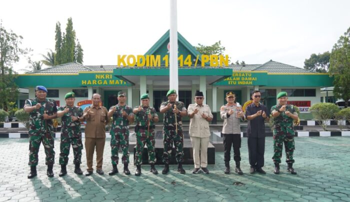 Dandim Pangkalan Bun Sambut Kunjungan Kerja Danrem 102/Panju Panjung