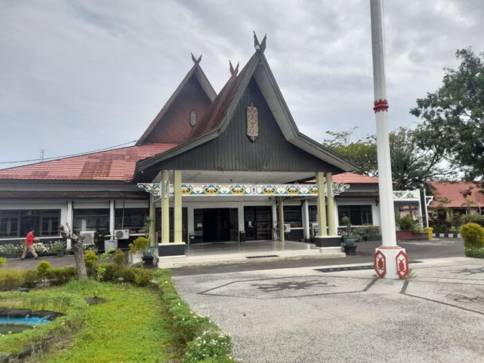 Pengamat Minta Penegak Hukum Telusuri Penggunaan Anggaran di DPRD Kotim