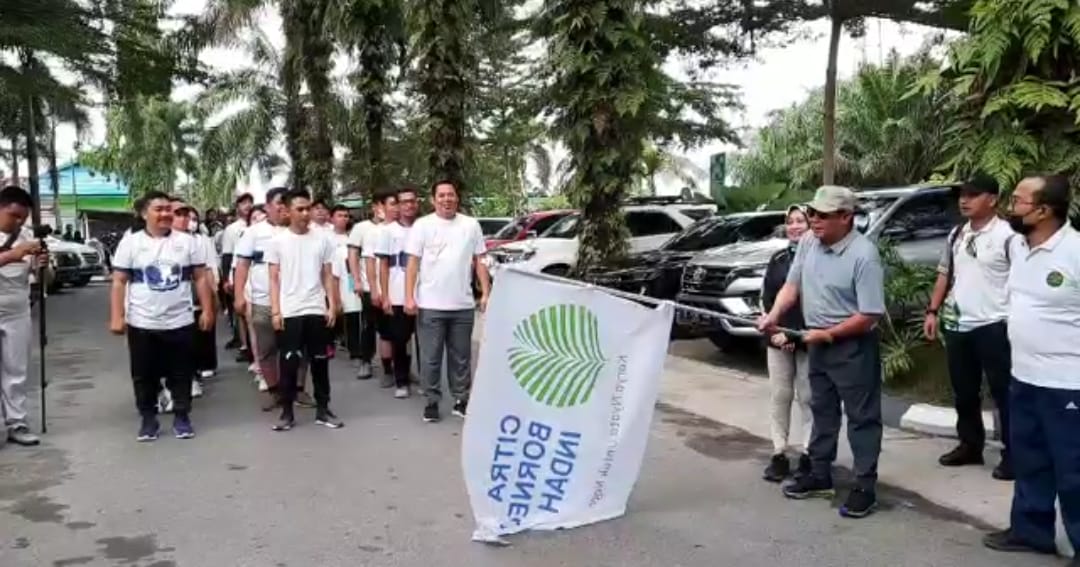 Tingkatkan Kebersamaan dengan Karyawan, CBI Group Gelar Jalan Sehat dan Pembagian Doorprize