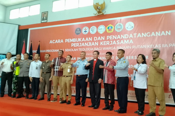Rutan Kelas IIA Palangka Raya Adakan Program D1 Sekolah Tinggi Teologi