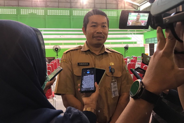 Urusan Administrasi Kecamatan Telawang Sementara Diemban Sekcam