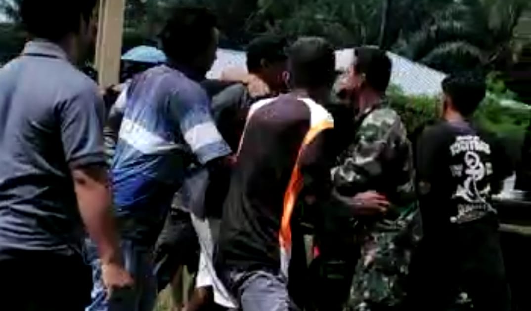 Heboh Pria Dikira Penculik Ditangkap Warga Sungai Tendang, Ternyata Mau Nyuri di Rumah Ustadz