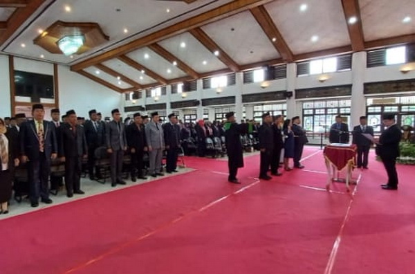 Bupati Kotim Lantik Sembilan Kepala SOPD yang Dirotasi