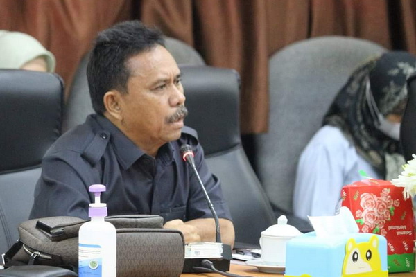Rumah Dinas Guru di SD Tanjung Rangas Butuh Perbaikan