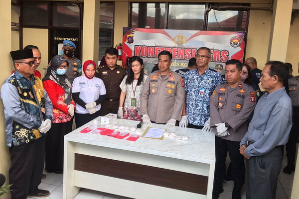 Sebelum Diamankan, 1 Kg Sabu Rencananya akan Diedarkan saat Malam Pergantian Tahun