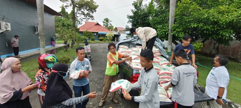 Cegah Lonjakan Harga, Perum Bulog Kapuas Jual Beras dengan Harga Terjangkau