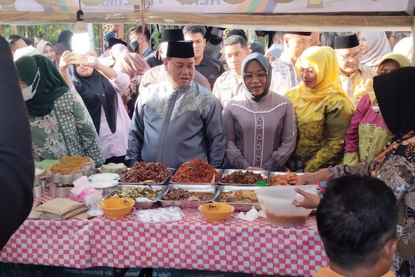 Pedagang di Pasar Ramadan Diimbau Perhatikan Kebersihan dan Kualitas Makanan