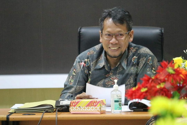Pemkab Diminta Tidak Mengangkat Nakes dan Guru sebagai Pj Kades