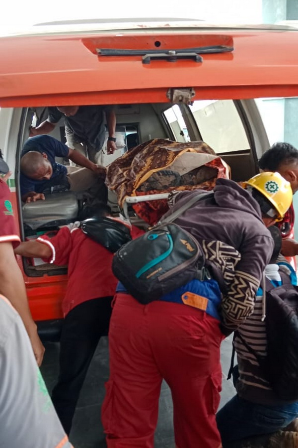 Mayat LT Ditemukan Saat Excavator Masih Menyala